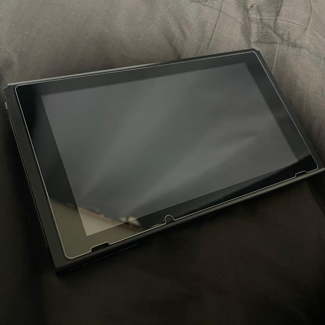 れ*ん様 【動作確認済】Nintendo Switch本体＋スマブラ＋あつ森セッ