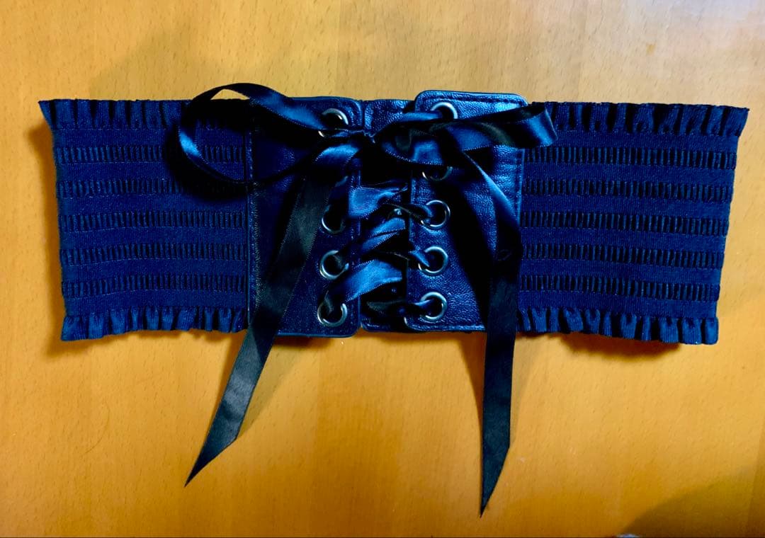 フラメンコ衣装　スペイン製ツーピース、ベルト付き