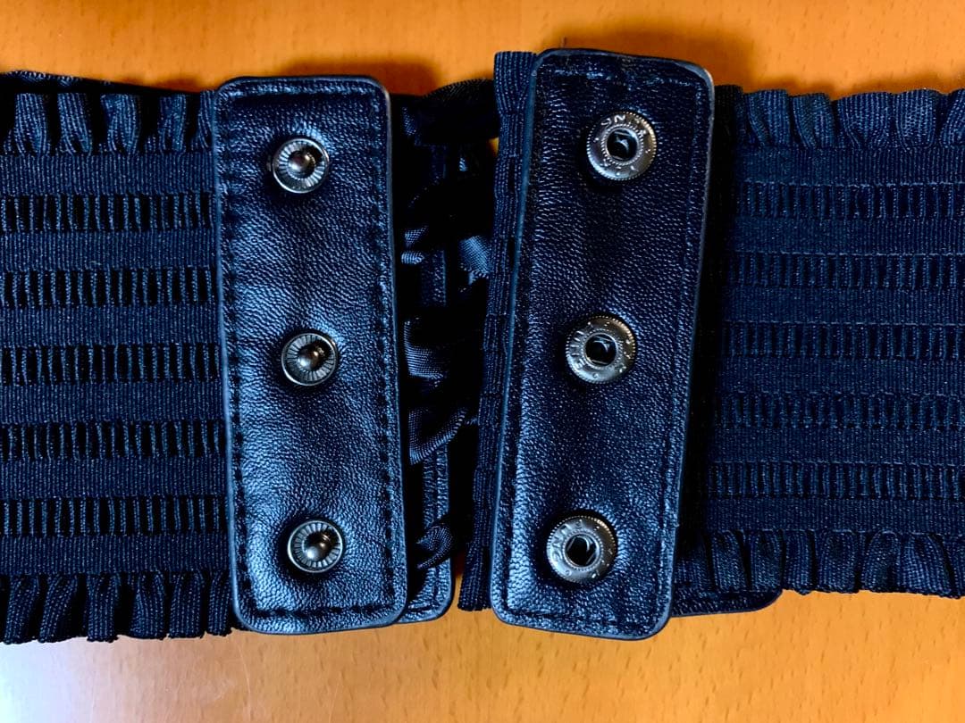 フラメンコ衣装　スペイン製ツーピース、ベルト付き