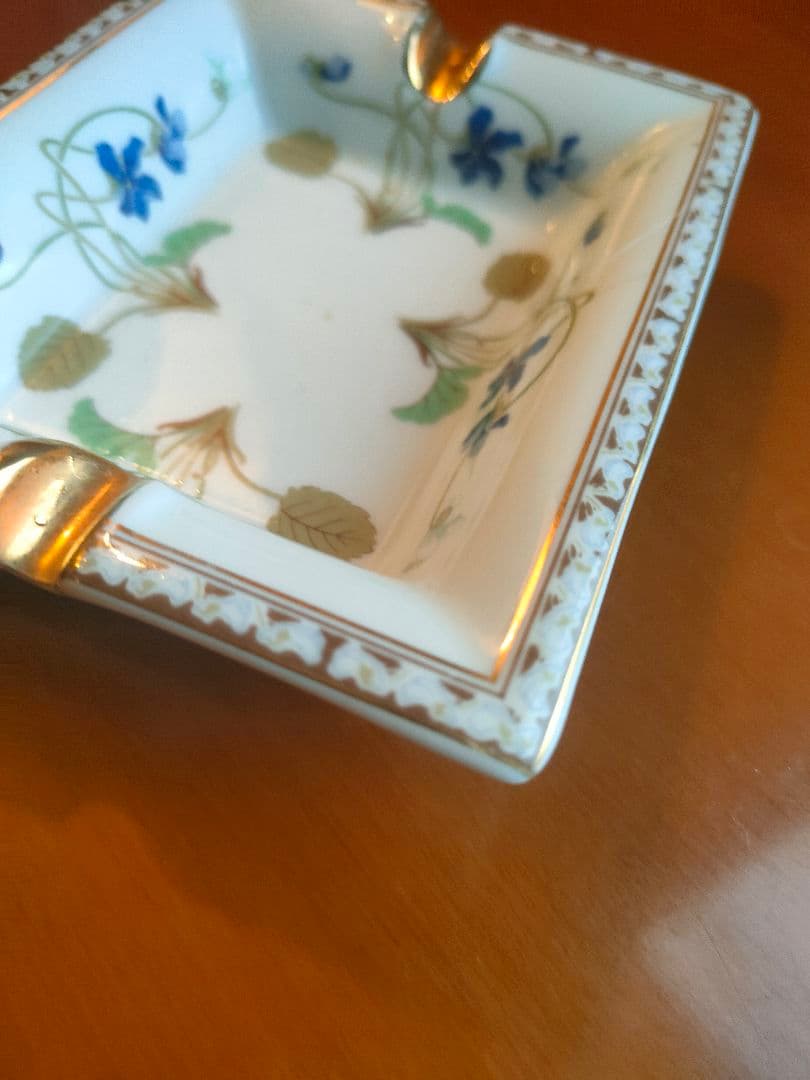 希少ハビランドアンピアトリスユージェニーアッシュトレイ9.5cm ×11.5cm