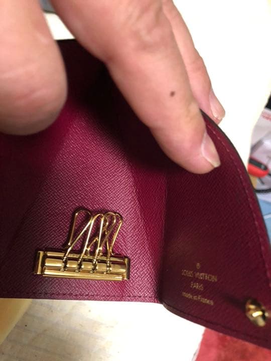 ルイヴィトン モノグラム　キーケース