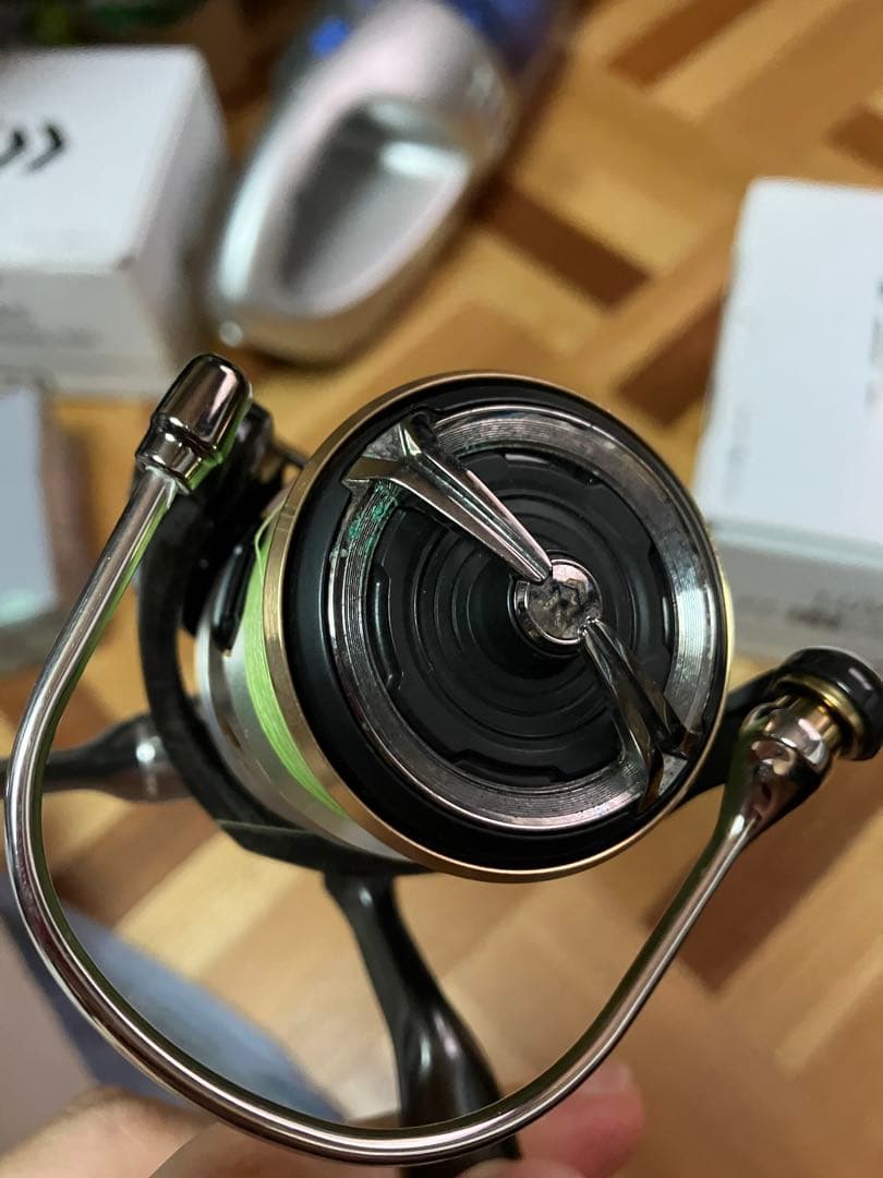 LUVIAS FC LT2500S スピニングリールルビアスXH