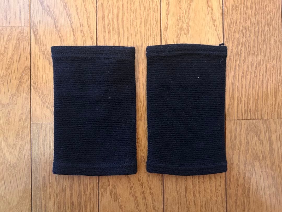 ASICS バレーボールシューズ、サポーター、シューズケースセット　女性用