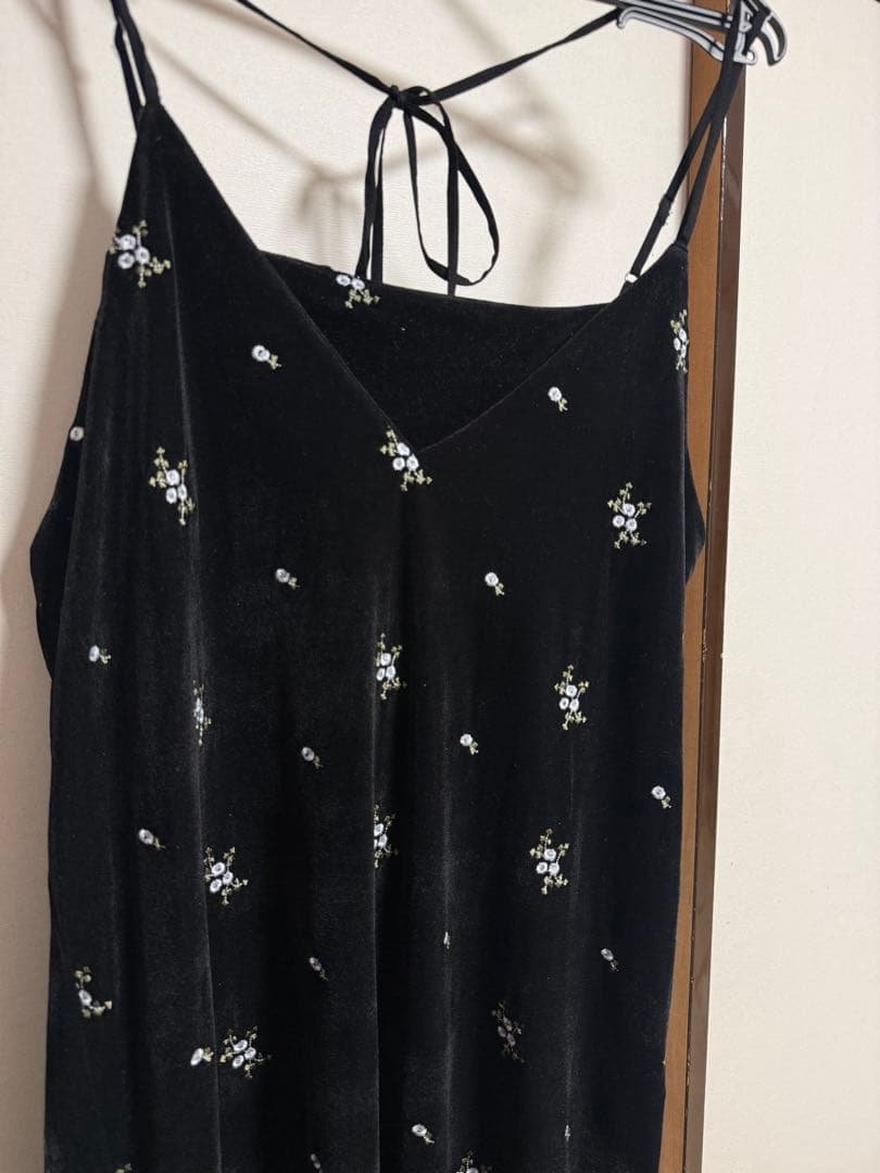 vis 美品　早い者勝ち！刺繍アソートベロアキャミワンピース/2WAY