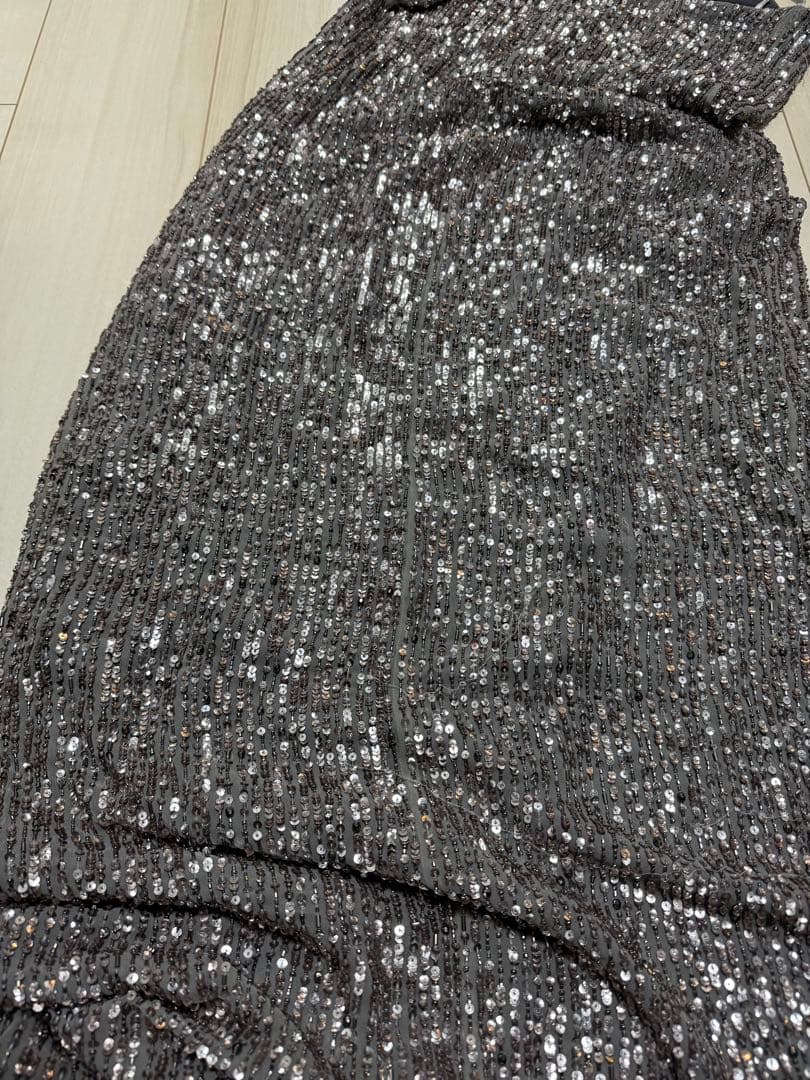 エリザベッタフランキー　ドレス　ビジュー　スパンコール　グレー　スリット