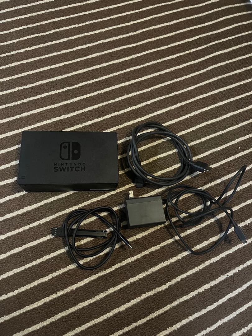 ニンテンドーSwitch本体 バッテリー持続延長モデル 箱説無　おまけ付き