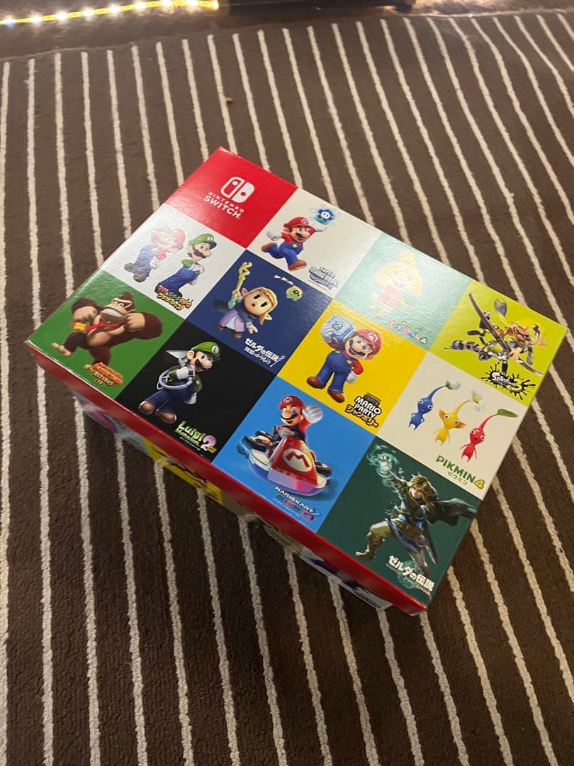 ニンテンドーSwitch本体 バッテリー持続延長モデル 箱説無　おまけ付き