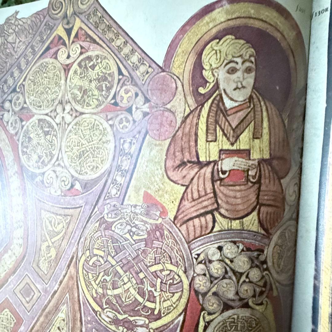 2182様感謝‼️至宝‼️世界で最も美しい本『ケルズの書』テムズ＆ハドソン社　洋書