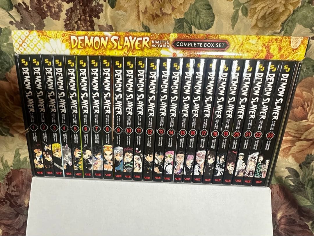 【ばぶ太郎】英語版 全巻 鬼滅の刃 全23巻 特別ボックス入り