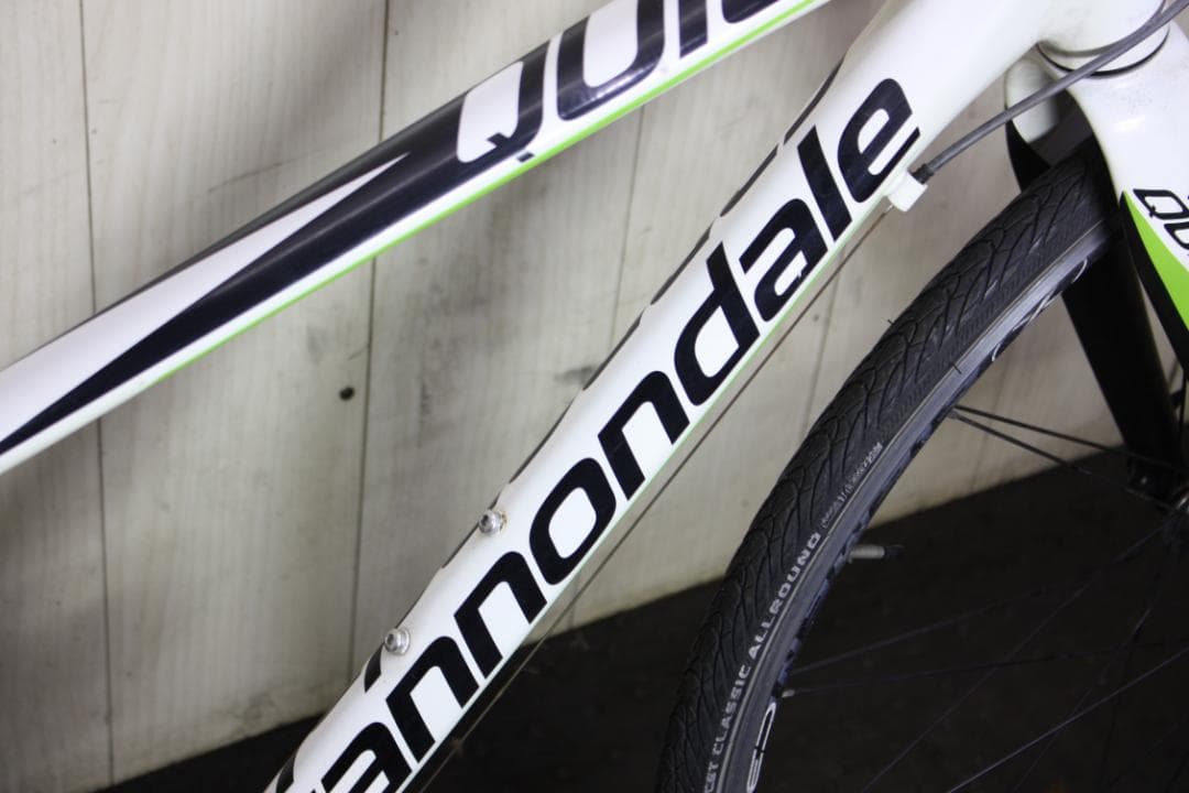 キャノンデールQUICK4 700C アルミ+カーボンフォーク420mmクロス