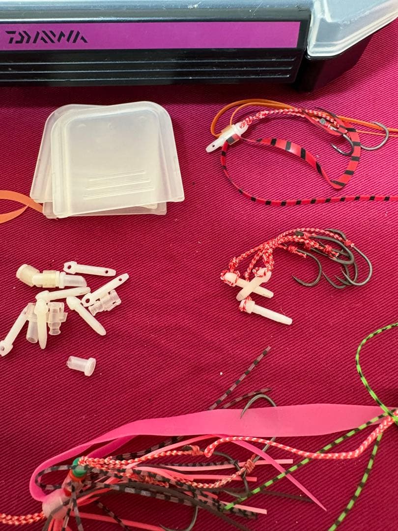 ダイワ 紅牙 タイラバヘッド 80g 100g 計9個 紅牙ケース付き