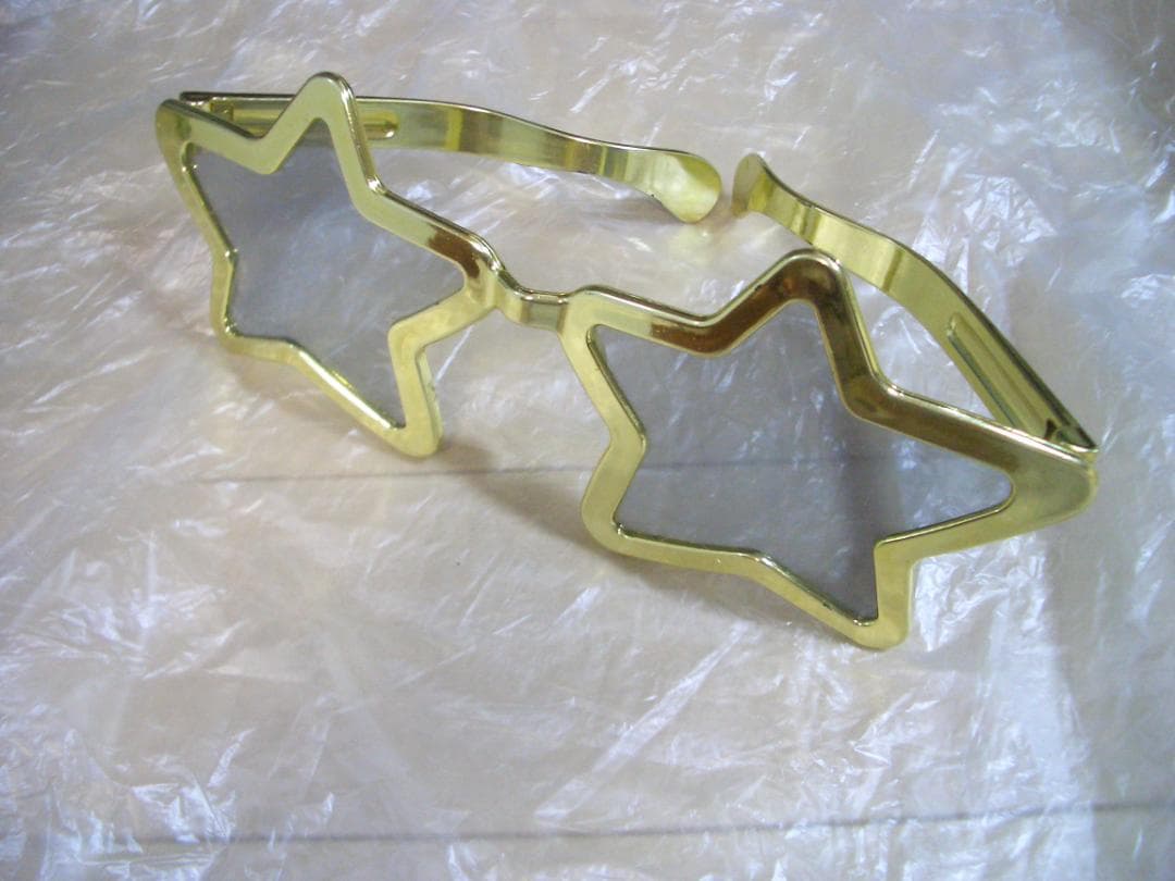 5人分セット　ゴールド　スパンコールつなぎ & BIGサングラス付アフロウィッグ