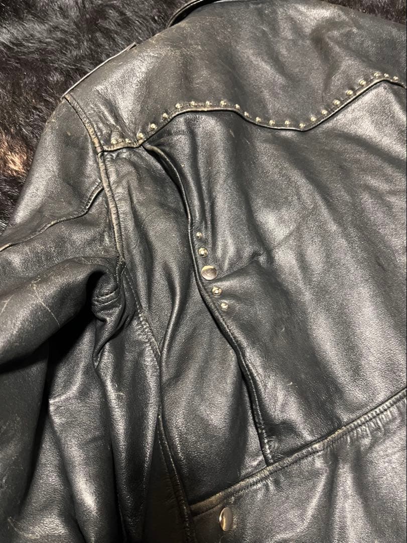 スタッズ ライダースジャケット 鋲ジャン