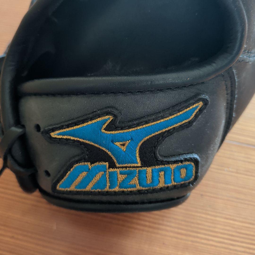 MAGICIAN 軟式グローブ 右投げ用 黒