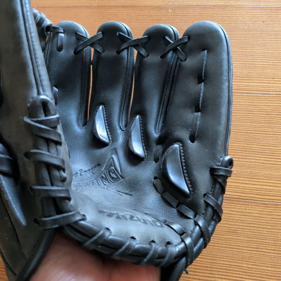 MAGICIAN 軟式グローブ 右投げ用 黒