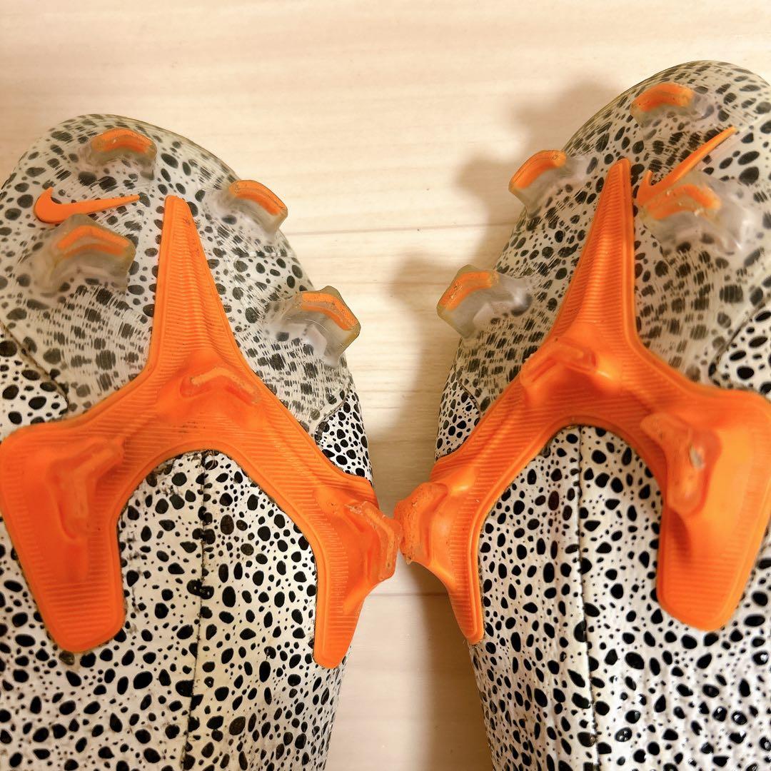 ナイキ マーキュリアルヴェイパー13 FG エリート CR7 サファリ 25.0