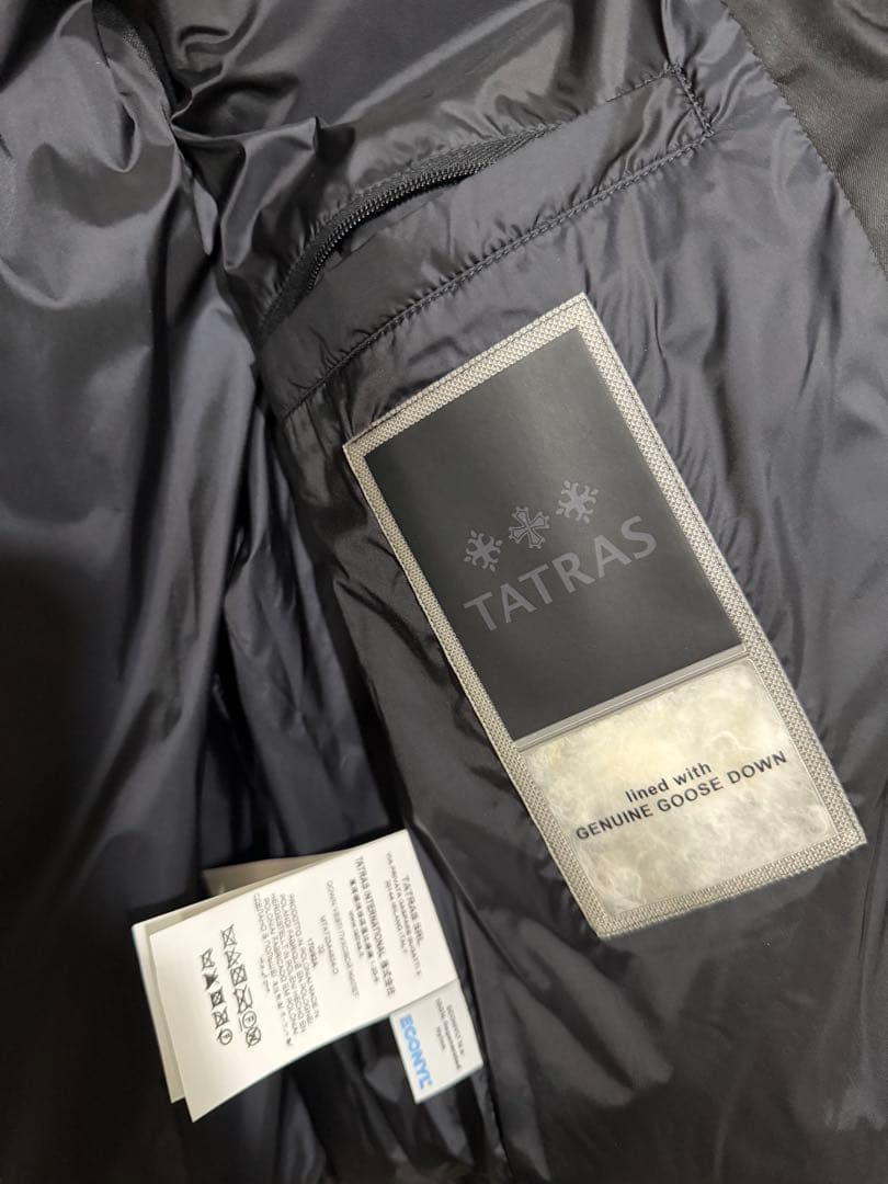 新品　TATRAS タトラス　ダウンベスト　ブラック　メンズ　MELKO 黒