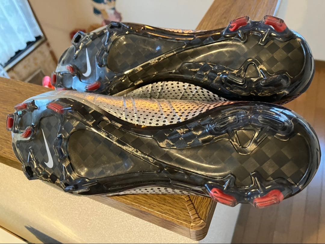 Nike CR7 サッカーシューズ ロナウドモデル