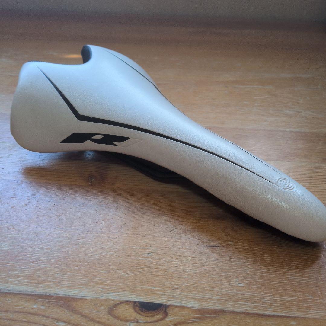 ロードバイクサドル　 JAGUAR BONTRAGER 3種類セット