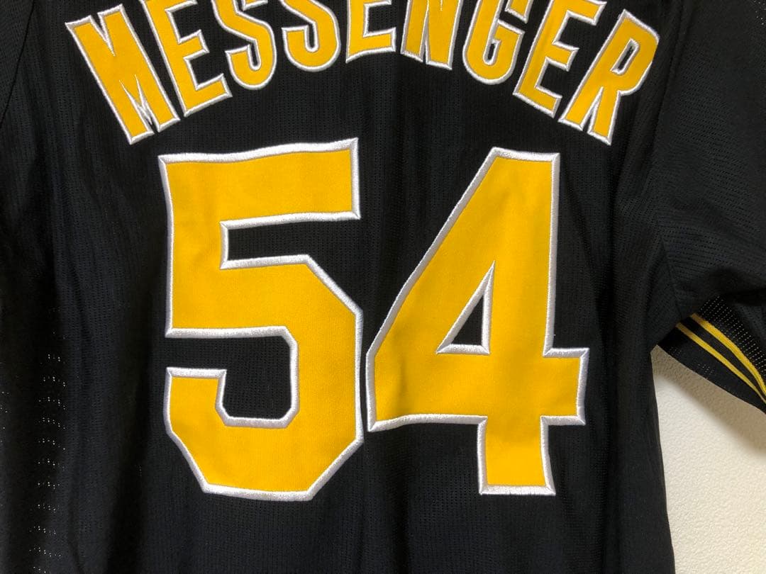 阪神タイガース ユニフォーム メッセンジャー 54 ビジター【美品】