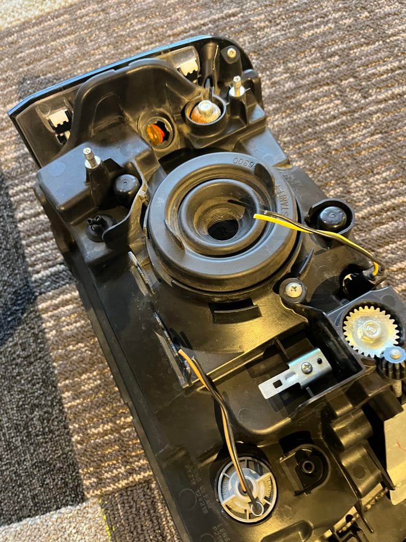 ◯三菱　ミニキャブ　U61 U62 ヘッドライト車検用など◯