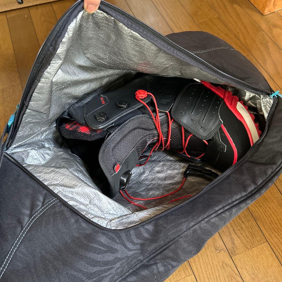 スノーボード4点セット　板+ビンディング+ブーツ+ケース