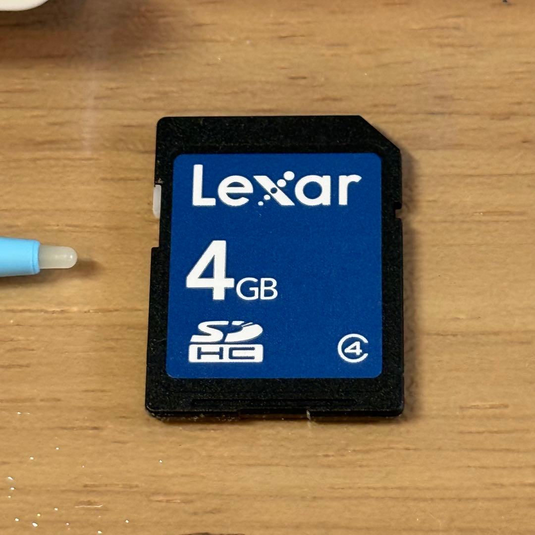 6-113【ほぼ未使用】ニンテンドー2DS ポケットモンスター サン・ムーン