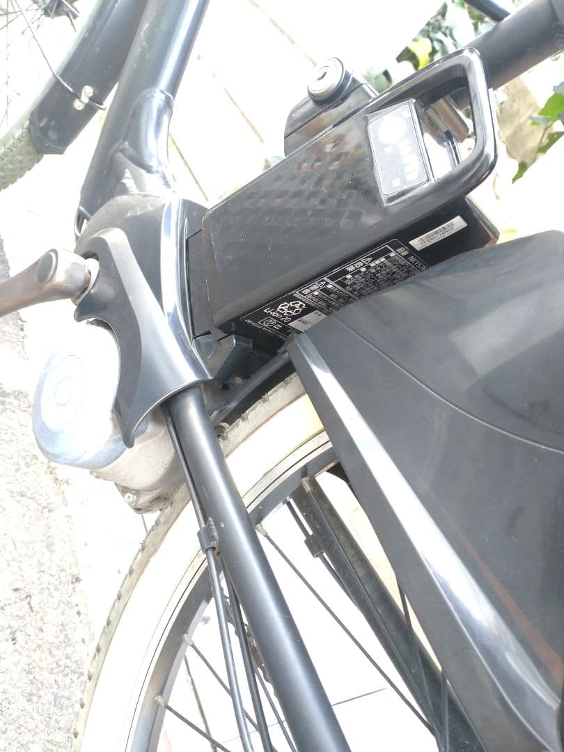 配送可★直接引渡可カスタム【ギュットアニーズ】電動アシスト自転車3人乗充電器付属