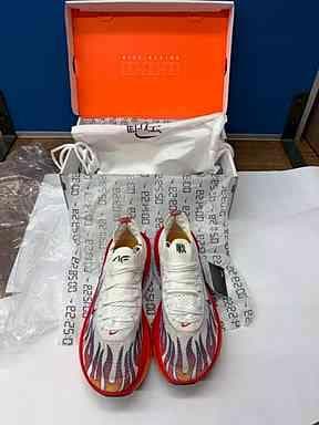 ★NIKE アルファーフライ3★　新品未使用