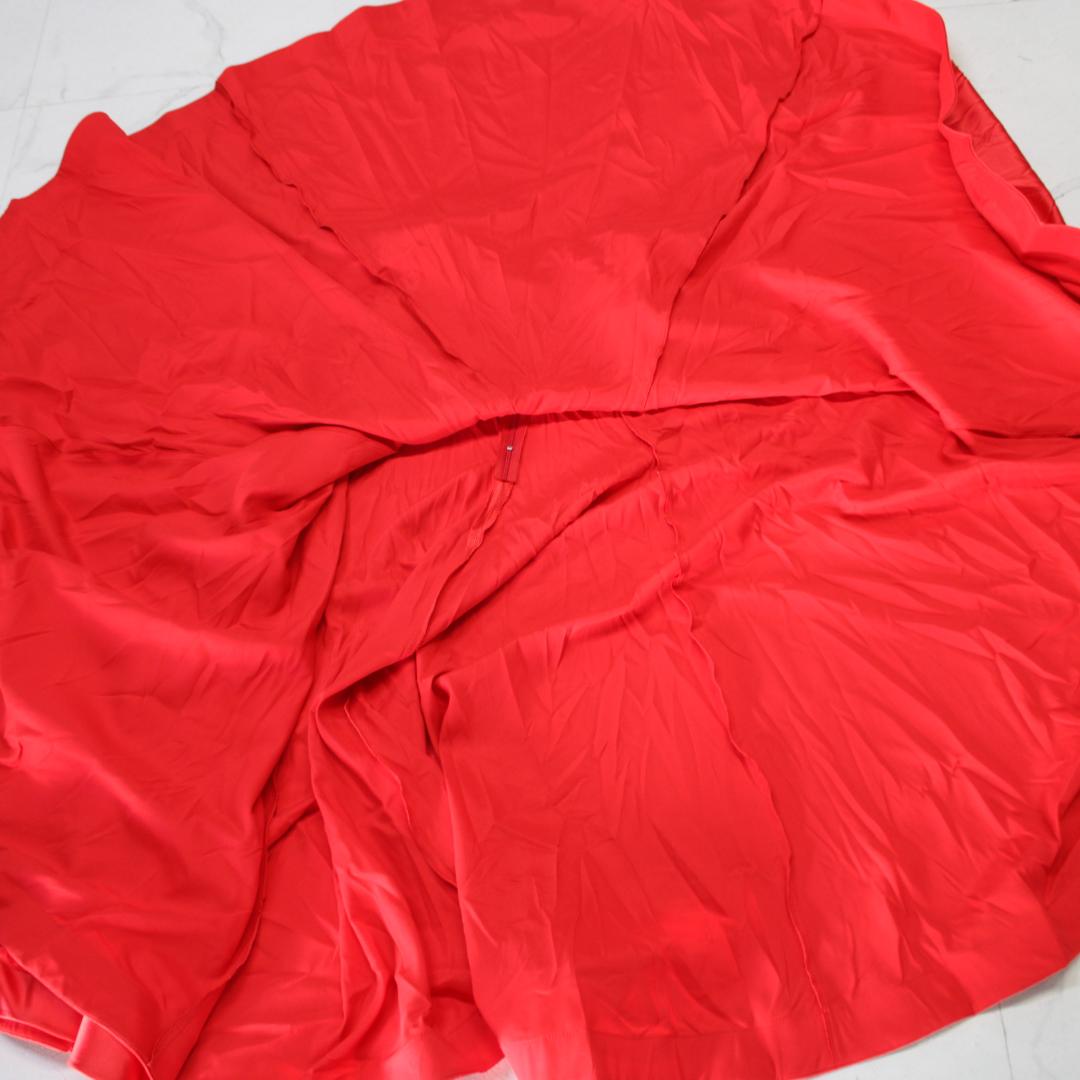 【美品 フラメンコ衣装】レッド ファルダ スカート 赤 光沢 軽い レッスン