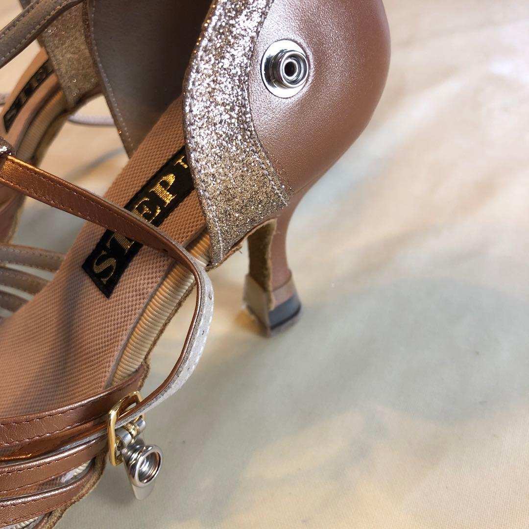 ダンスシューズ　ラテン モダン共用