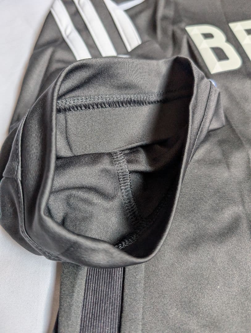 当時物の新品タグ付き！カリム・ベンゼマ/レアル・マドリード /14-15/3rd