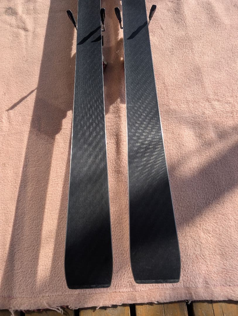 OGASAKA スキー板　177cm　カバー付き