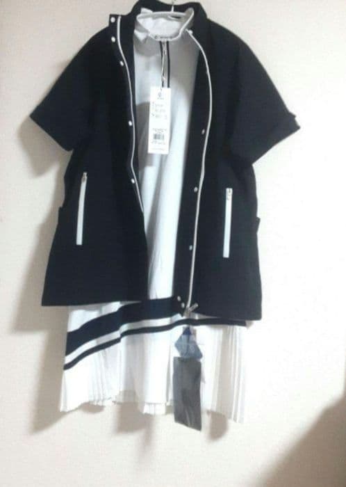 再再再値下げ新品 マンシングウェア レインワンピースL　ブラック 収納袋付