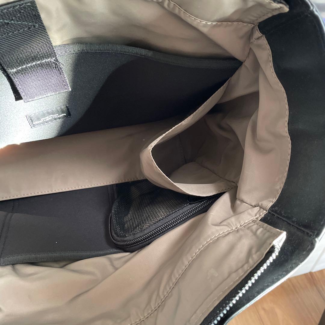 本日限定価格　UNITED ARROWS トートバッグ ブラック　肩掛け　A4