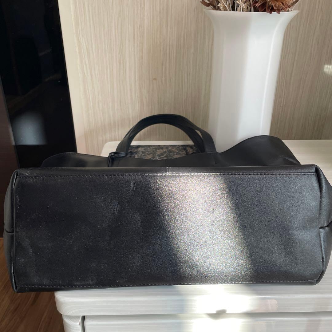 本日限定価格　UNITED ARROWS トートバッグ ブラック　肩掛け　A4