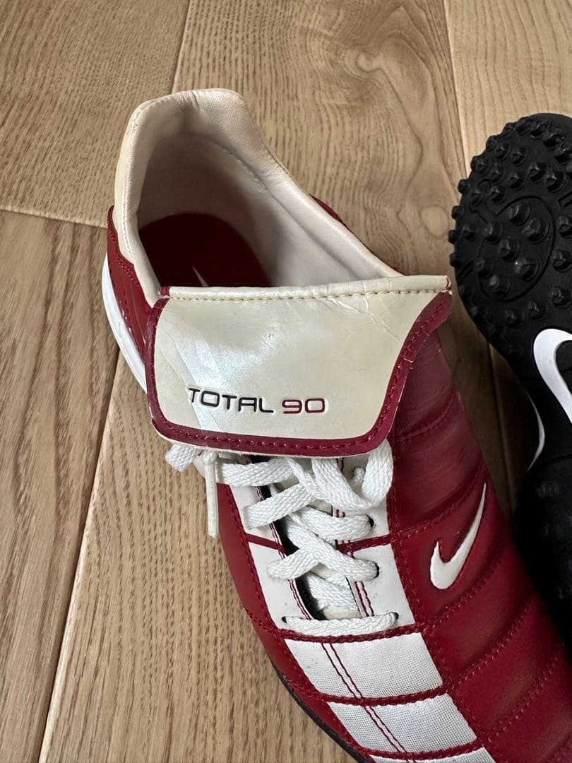 シューズ NIKE Total 90 II TF