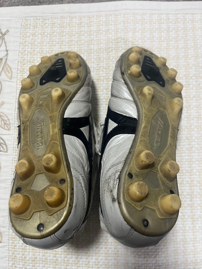 ミズノモレリア 25周年モデル　25.5センチ