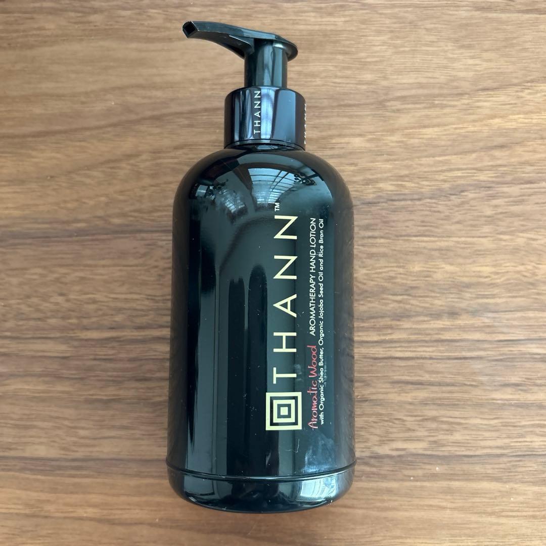 【新品未開封】THANN アロマティックウッド エッセンシャルオイルセット