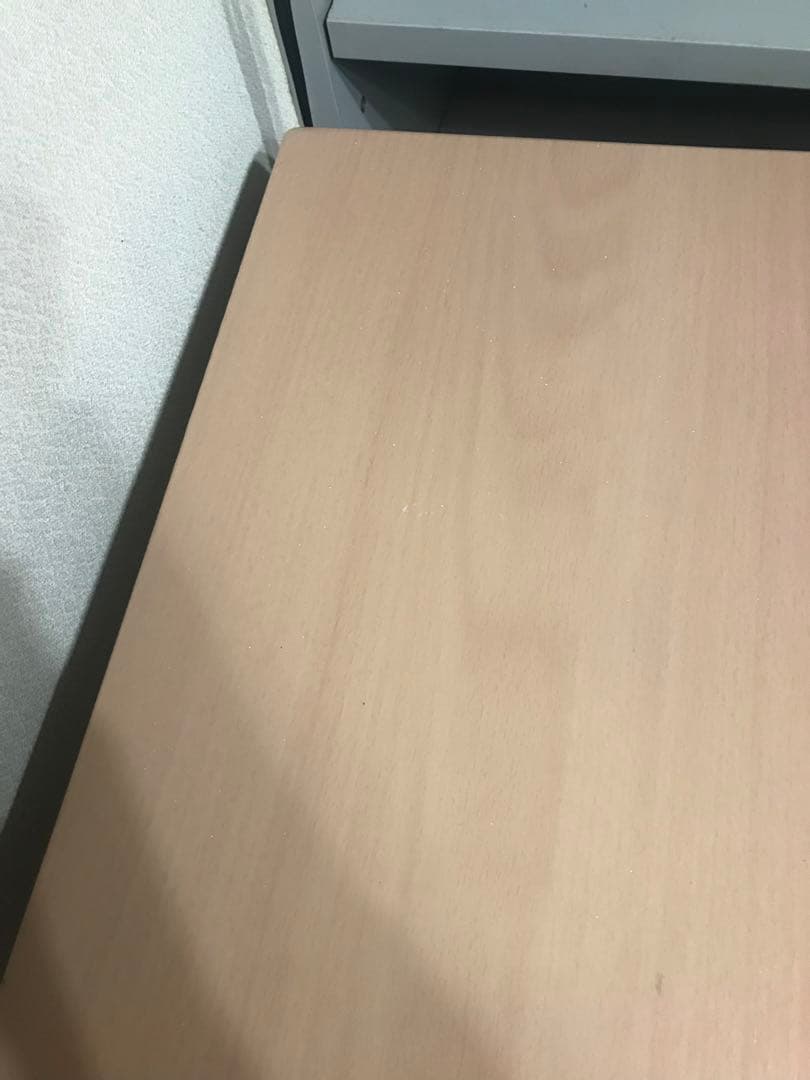 超おしゃれ　かわいい　テーブル　デスク　オマケでかわいい　無印良品　の置物付き