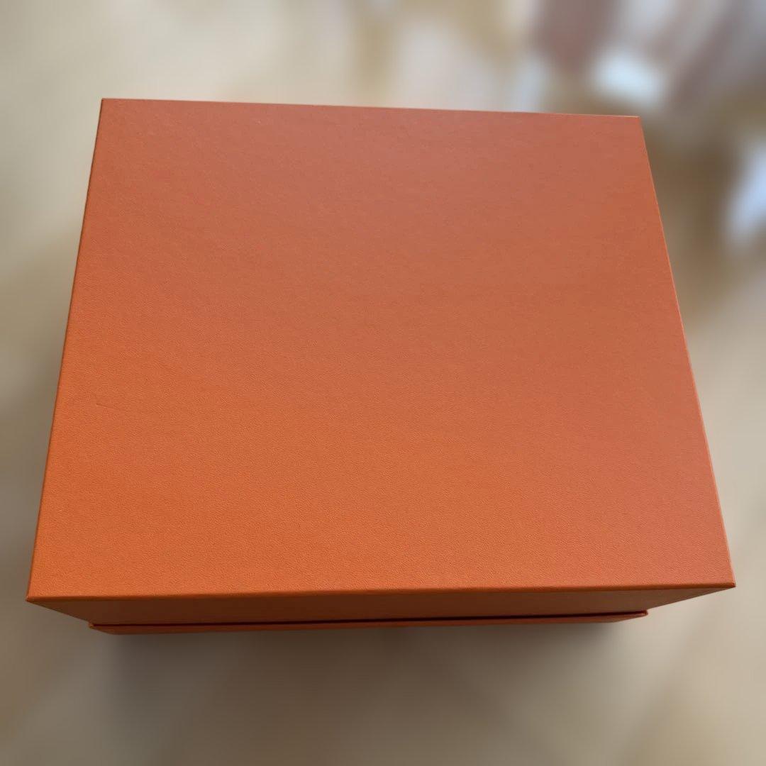 エルメス　空箱　バーキン25 オレンジ ギフトボックス 大