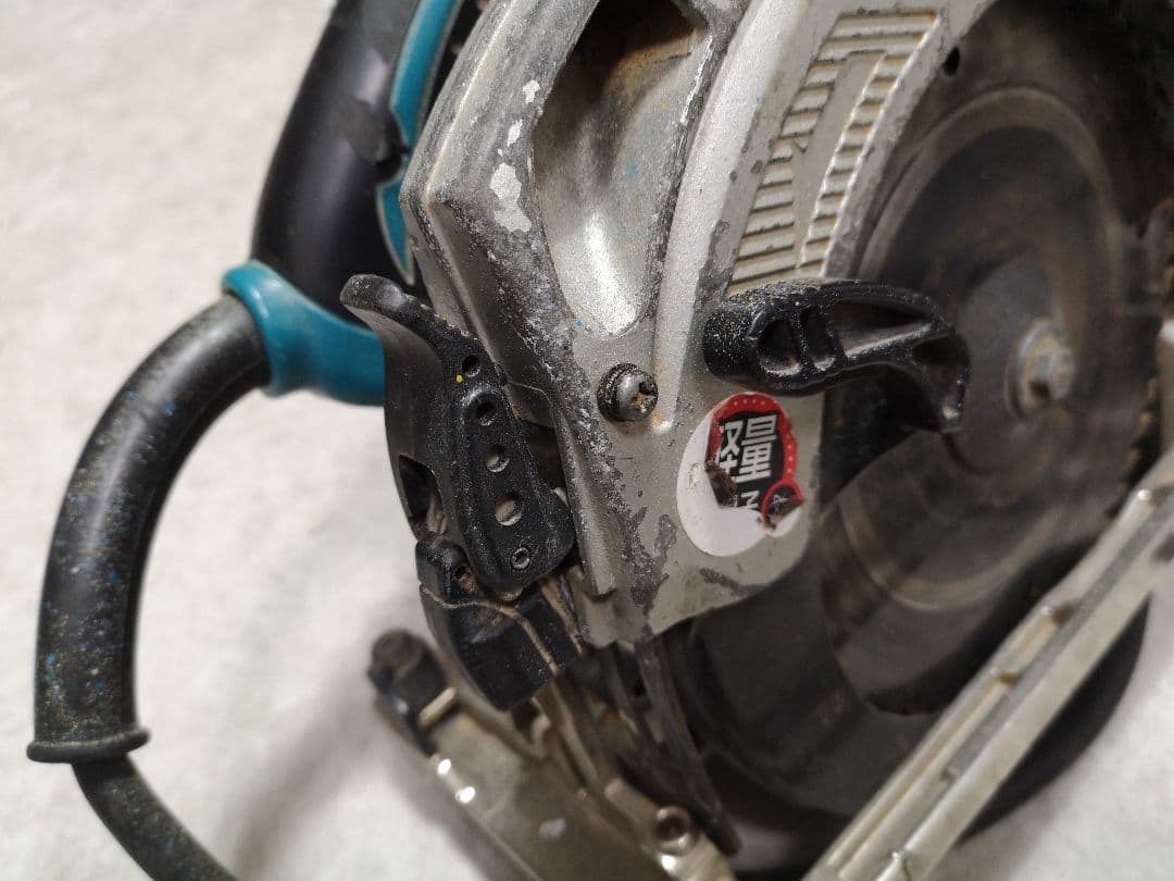 makita 5817CBA 電子造作用精密マルノコ 190mm 難あり