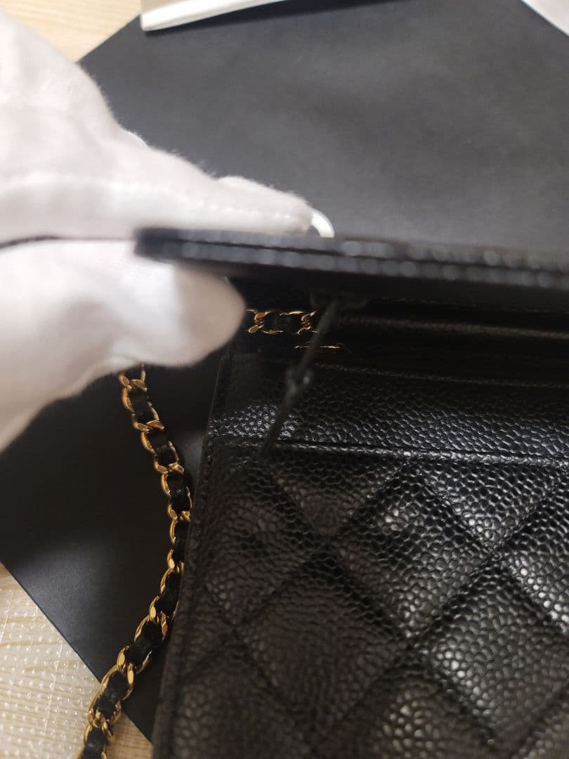 CHANEL チェーンウォレット　キャビアスキン　CHANEL