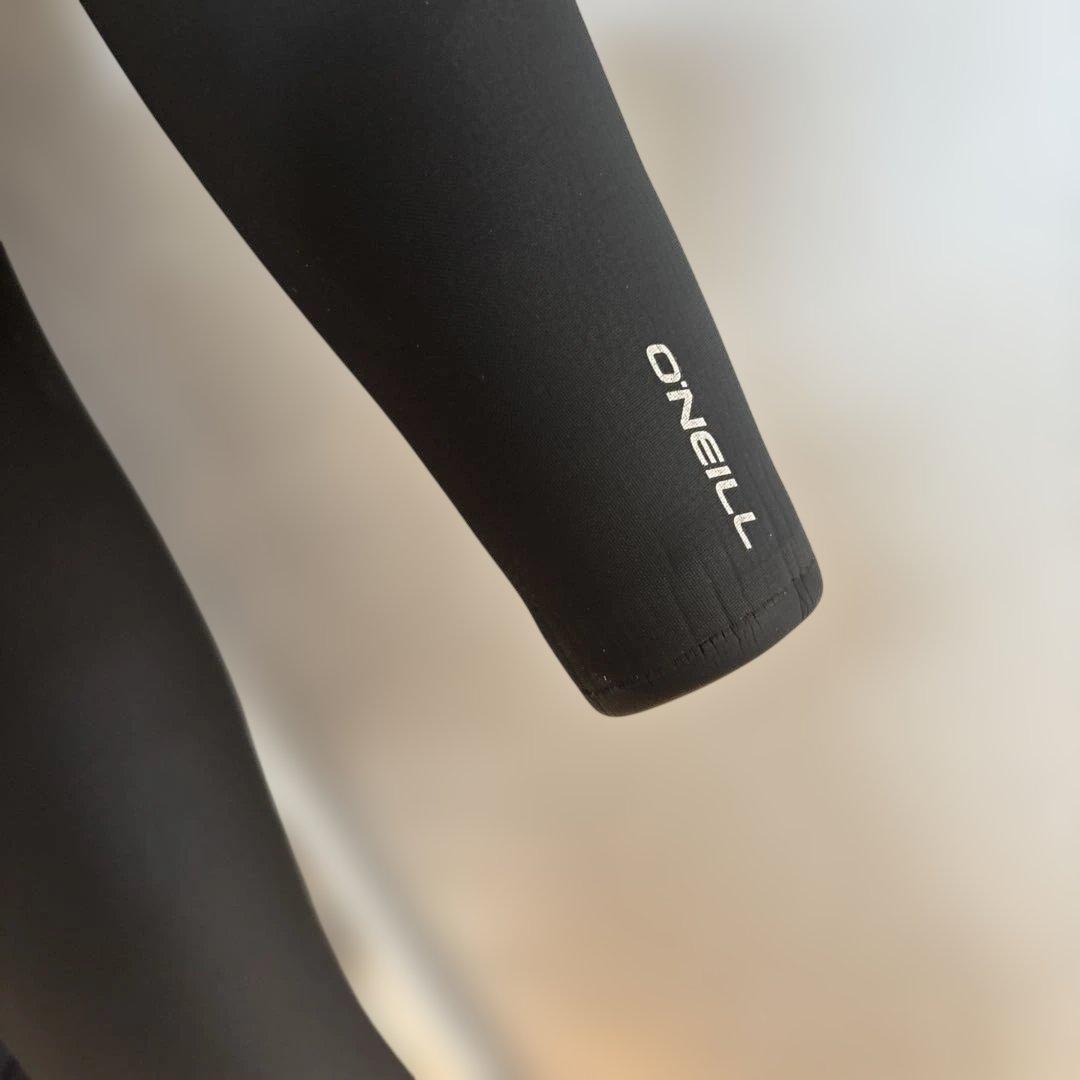 O'Neill 5/3セミ　美品　FUZE 23/24モデル　オニール　オーダー