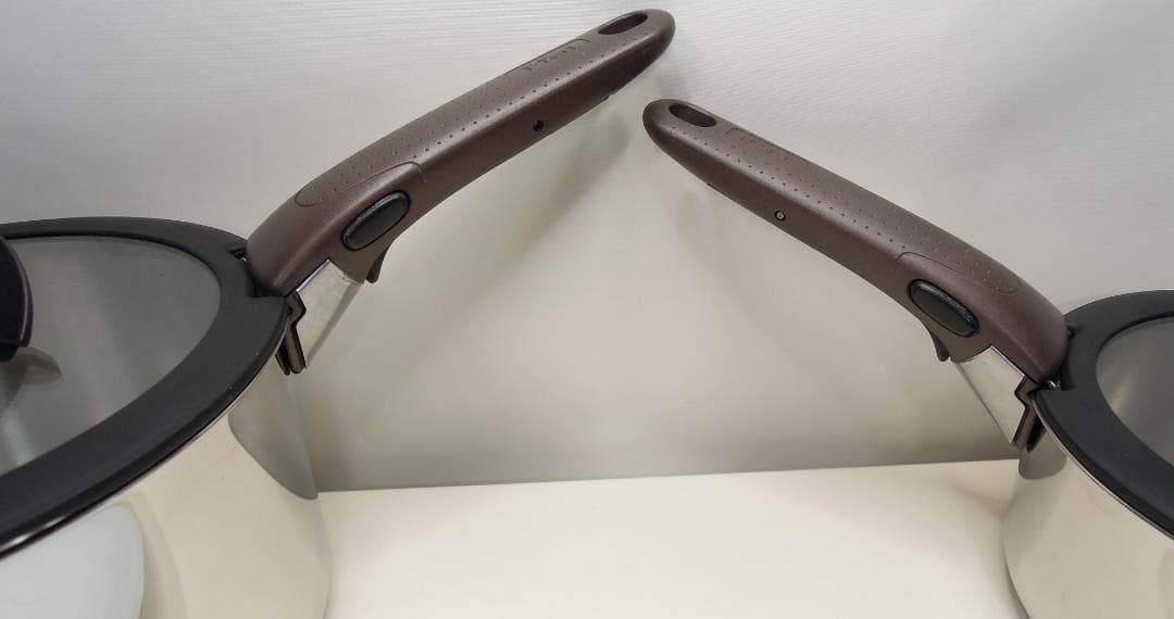 ◆10点セット◆タッパーウェア◆コンパクトクック＋T-Fal◆取っ手のとれる鍋◆