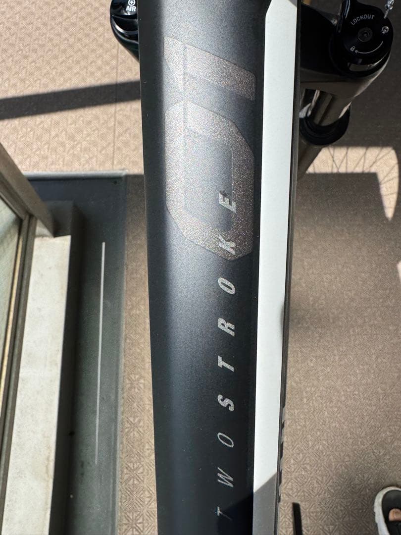 BMC/TWOSTROKE01 FIVE /フルカーボンMTB