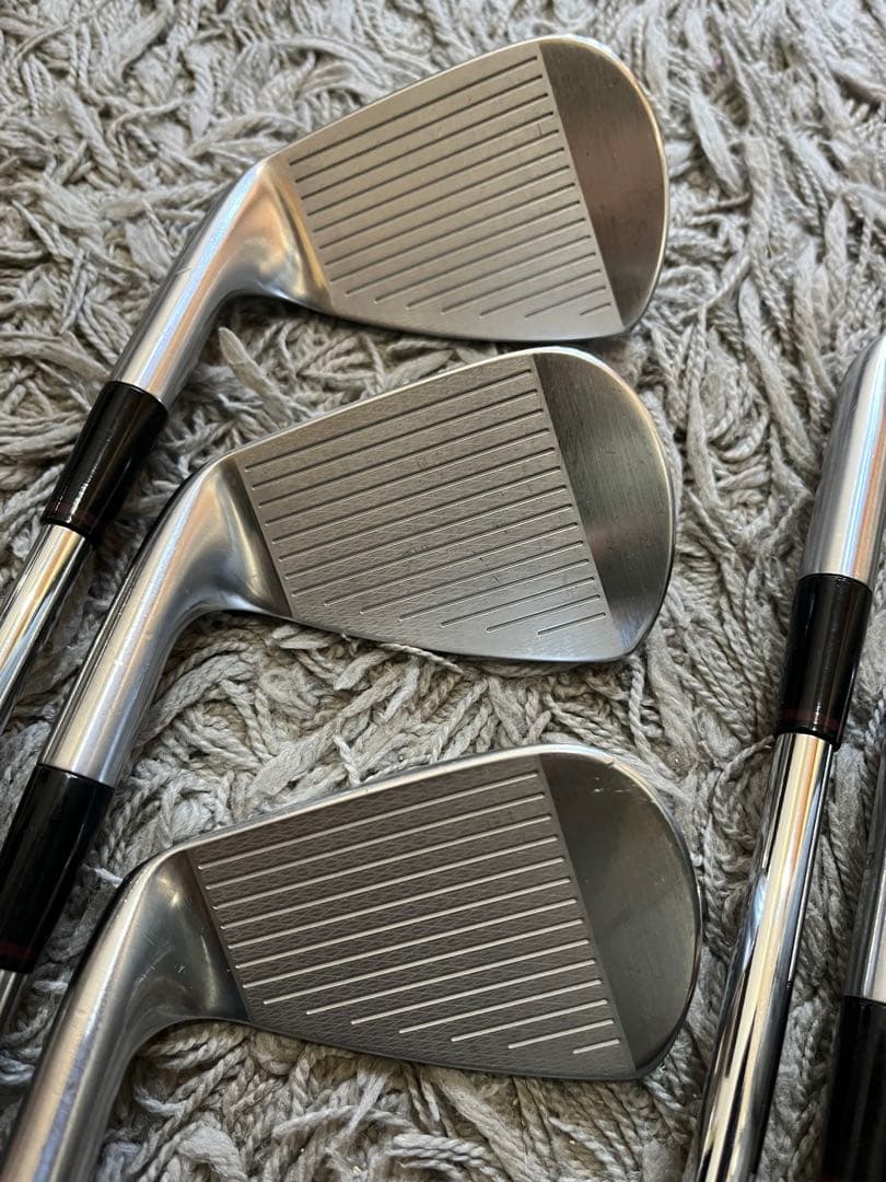 ONOFF KURO FORGED アイアン5本セット6-P 2020モデル