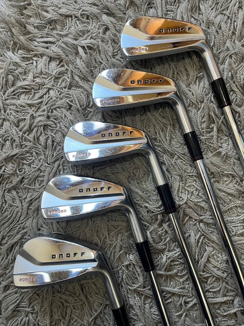 ONOFF KURO FORGED アイアン5本セット6-P 2020モデル