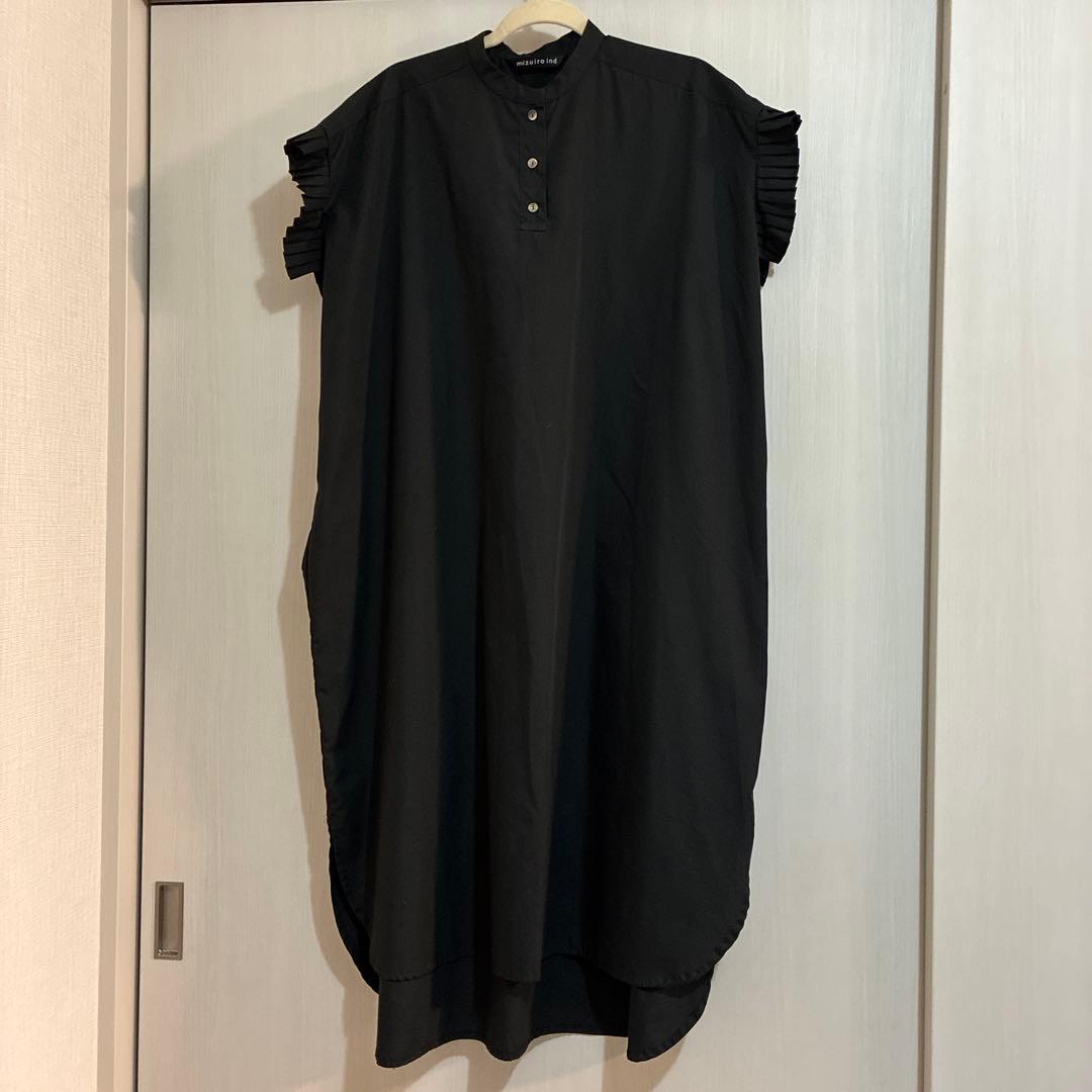 ミズイロインド プリーツスリーブワイドシャツワンピース　ブラック