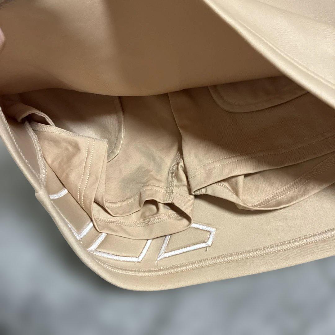 adidas ベージュ フーディー スカート セットアップ ゴルフウェア